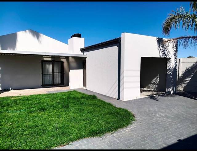 3 BEDROOM PROPERTY TO RENT IN PEERLESS PARK NORTH